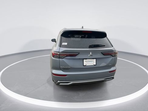 New 2026 Mitsubishi Outlander SEL FWD image 7
