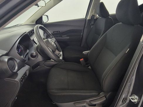 Used 2023 Nissan Kicks S image 16