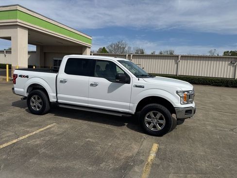 Used 2018 Ford F150 XLT w/ Equipment Group 301A Mid image 12