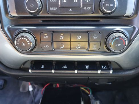 Used 2015 Chevrolet Silverado 3500 LT w/ LT Convenience Package image 11