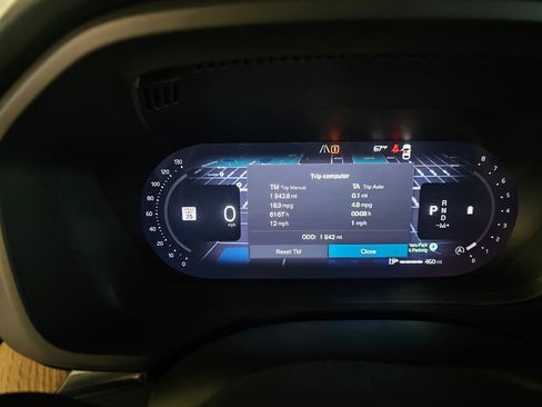 Used 2026 Volvo XC60 B5 Plus w/ Climate Package PRO AWD/4WD image 18