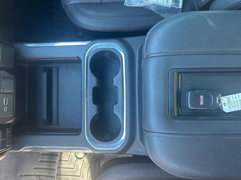 Used 2021 GMC Sierra 2500 AT4 AWD/4WD image 34