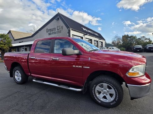Used 2010 Dodge Ram 1500 Truck SLT w/ Remote Start & Security Group image 5