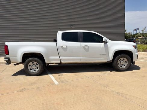 Used 2017 Chevrolet Colorado W/T w/ WT Convenience Package RWD image 2