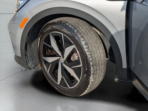 Used 2023 Volkswagen ID.4 S RWD image 30