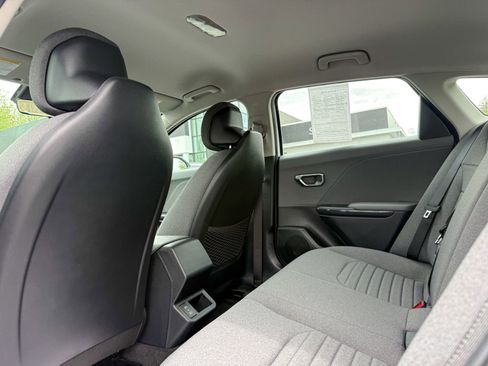 Certified 2025 Kia K4 EX FWD image 35