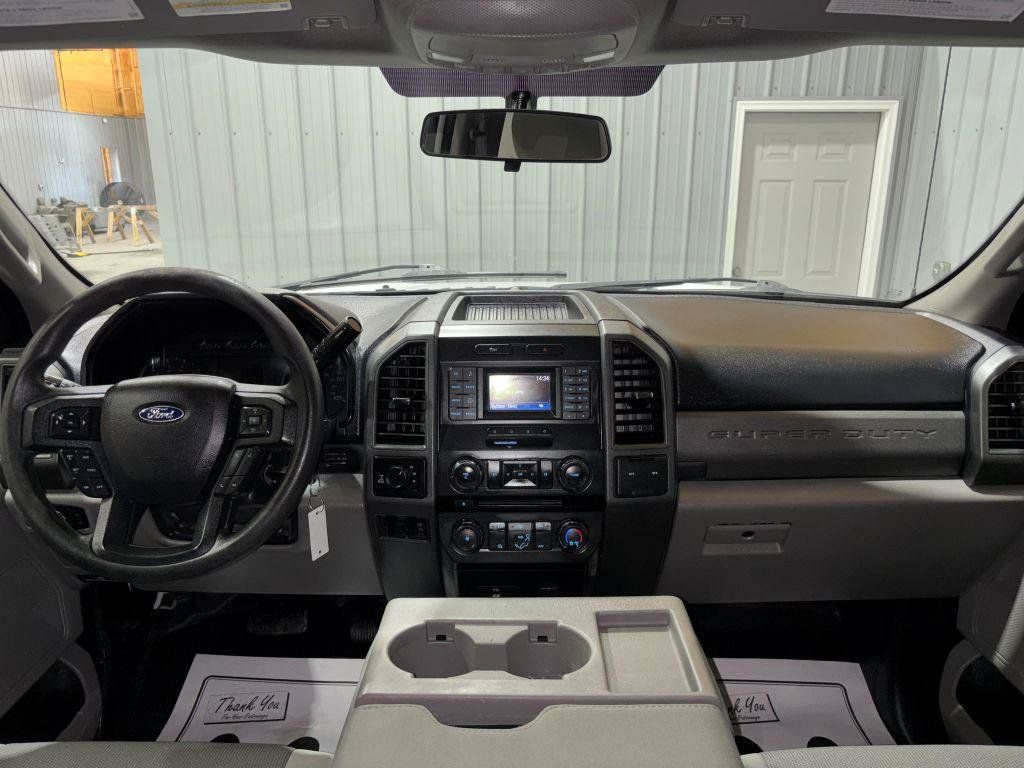 Used 2018 Ford F250 XL w/ Power Equipment Group AWD/4WD image 17