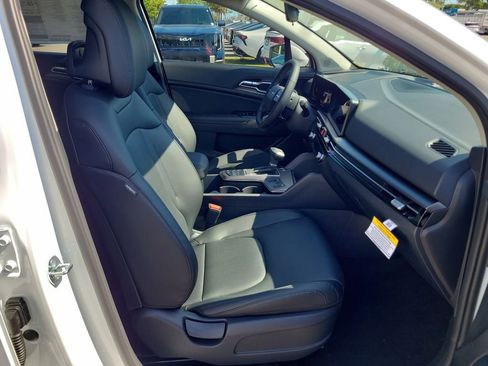 New 2026 Kia Sportage EX w/ EX Panorama Roof Package FWD image 7
