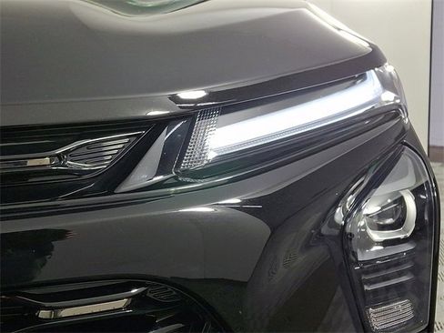 Used 2025 Chevrolet Trax ACTIV w/ Driver Confidence Package image 12