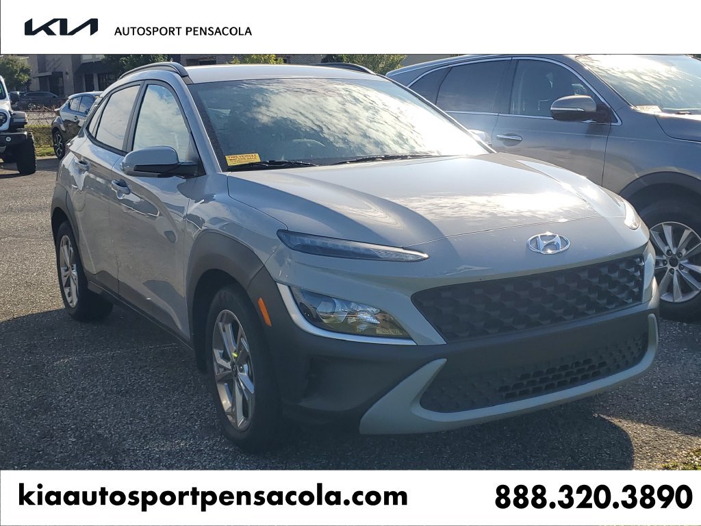 Used 2022 Hyundai Kona SEL FWD image 1