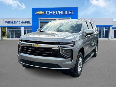 New 2026 Chevrolet Suburban LS image 1
