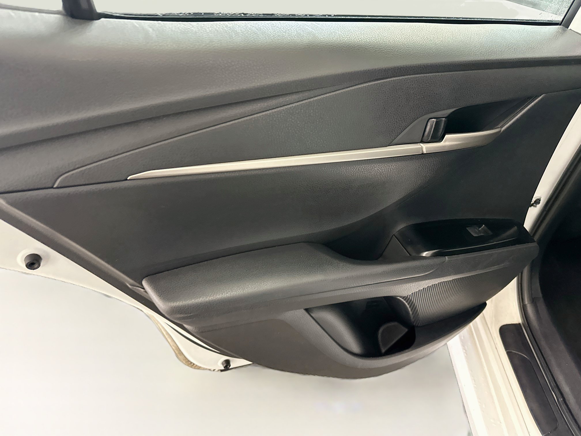 Used 2025 Toyota Camry LE FWD image 27