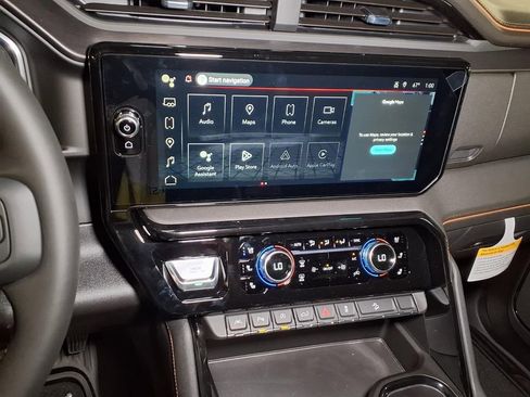 New 2026 GMC Sierra 1500 AT4 w/ AT4 Premium Package AWD/4WD image 18