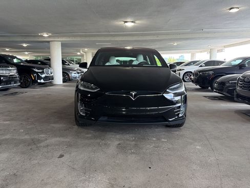 Used 2021 Tesla Model X Performance AWD/4WD image 4