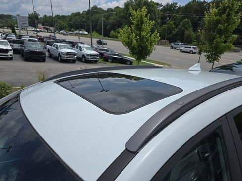 Used 2019 Hyundai Kona Ultimate AWD/4WD image 11