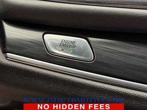 Used 2022 Buick Enclave Essence w/ Experience Buick Package AWD/4WD image 47