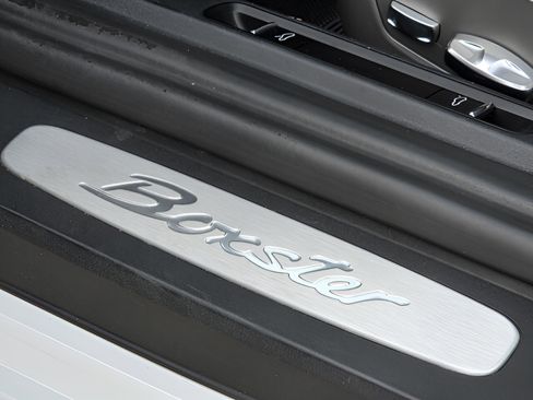 Used 2021 Porsche 718 Boxster image 30