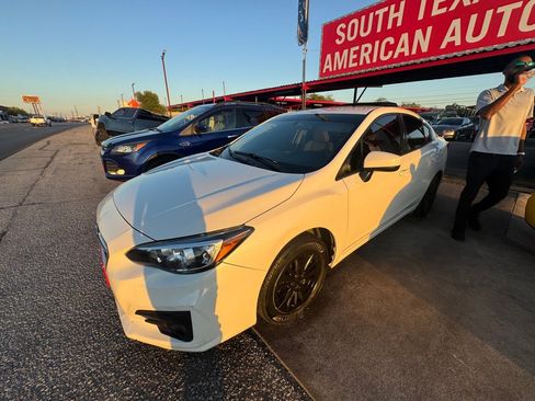 Used 2017 Subaru Impreza 2.0i Premium image 9
