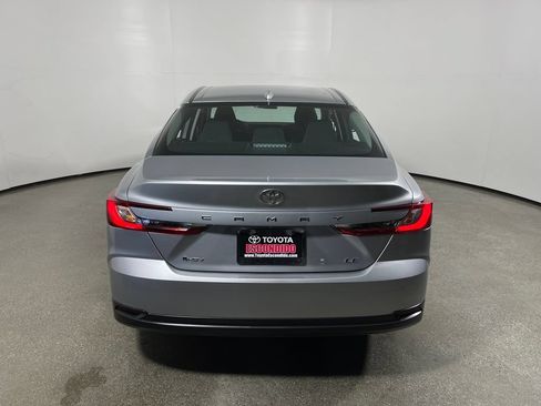 Used 2025 Toyota Camry LE FWD image 4