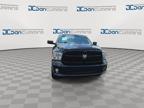 Used 2016 RAM 1500 Express w/ Popular Equipment Group AWD/4WD image 3