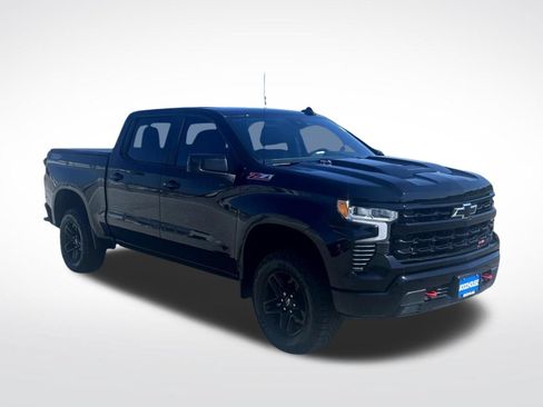 Certified 2023 Chevrolet Silverado 1500 LT Trail Boss w/ Protection Package AWD/4WD image 4