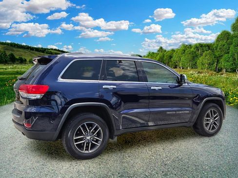 Used 2017 Jeep Grand Cherokee Limited RWD image 6