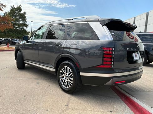 Used 2026 Hyundai Palisade SEL FWD image 8