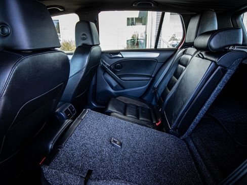 Used 2013 Volkswagen GTI Autobahn image 42