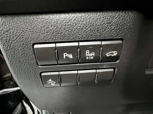 Used 2017 Lexus NX 200t Turbo image 15