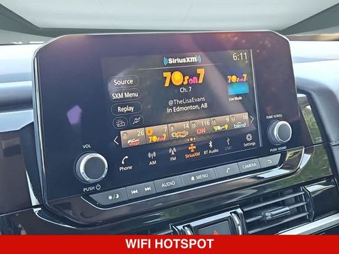 Used 2024 Nissan Pathfinder SV FWD image 26