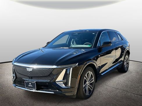 New 2025 Cadillac Lyriq Luxury image 5