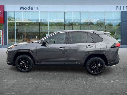 Used 2024 Toyota RAV4 LE FWD image 8