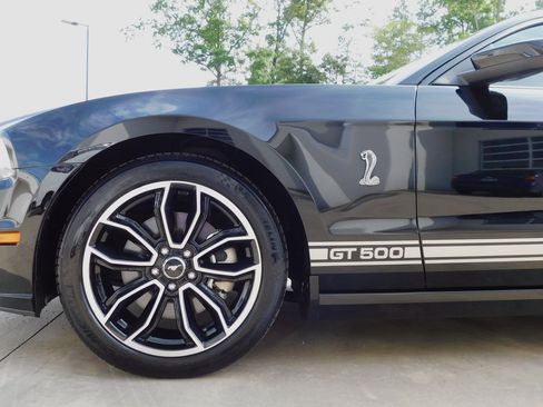 Used 2014 Ford Mustang GT Premium w/ Electronics Package RWD image 8