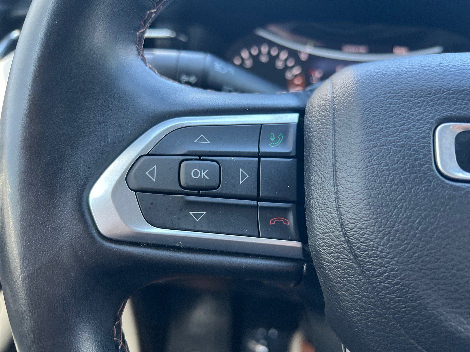 Used 2022 Jeep Compass Limited AWD/4WD image 26