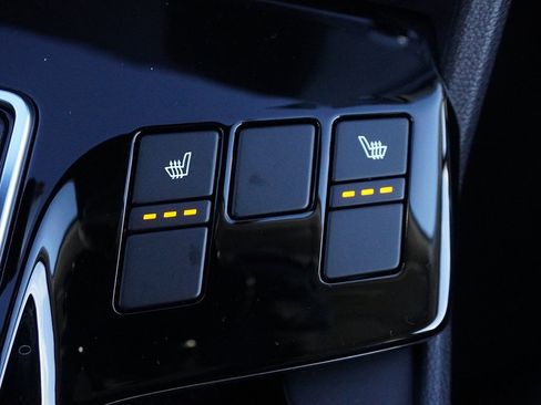 Used 2025 Kia Sportage EX image 49