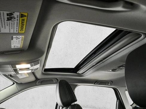 Used 2025 MAZDA CX-5 AWD 2.5 S w/ Preferred Package image 16