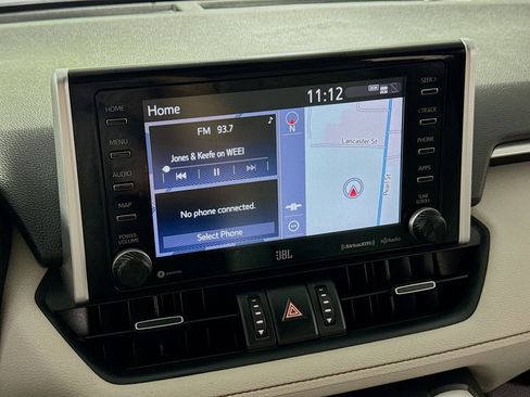 Used 2019 Toyota RAV4 Limited AWD/4WD image 17