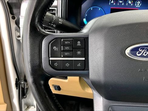 Used 2023 Ford F250 Lariat w/ Lariat Ultimate Package AWD/4WD image 18