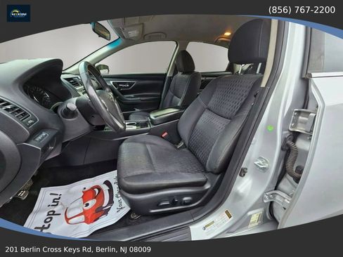 Used 2017 Nissan Altima 2.5 SV FWD image 10