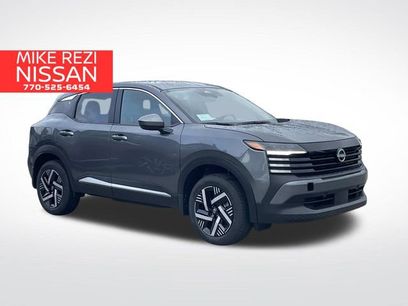 New 2025 Nissan Kicks SV