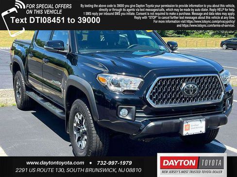 Certified 2019 Toyota Tacoma TRD Off-Road AWD/4WD image 1