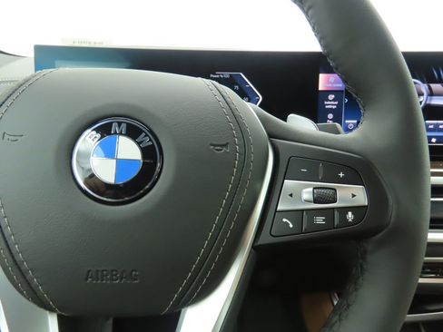 New 2026 BMW X5 xDrive40i w/ Climate Comfort Package image 12