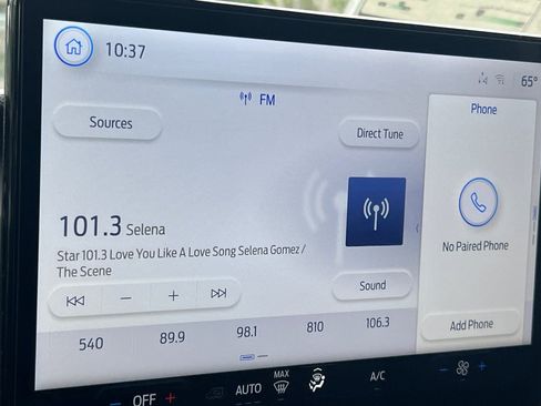 New 2026 Ford Transit 250 148 Medium Roof w/ Load Area Protection Package image 16