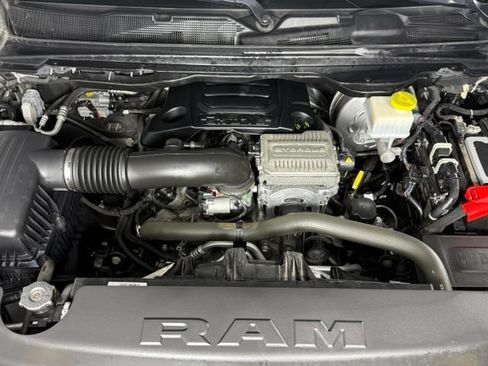 Used 2023 RAM 1500 Big Horn AWD/4WD image 9