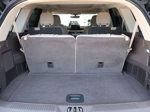 Used 2023 Lincoln Aviator Grand Touring w/ Equipment Group 301A AWD/4WD image 21