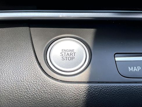 Used 2024 Hyundai Elantra Limited FWD image 34