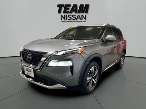Certified 2023 Nissan Rogue Platinum w/ Platinum Premium Package AWD/4WD image 3