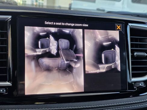 New 2026 Chrysler Pacifica Limited w/ Uconnect Theater Family Group AWD/4WD image 26