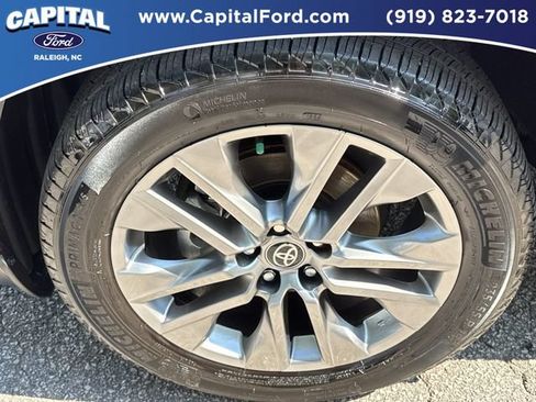 Used 2025 Toyota RAV4 XLE Premium FWD image 13