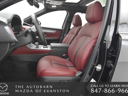 Certified 2025 MAZDA CX-70 Plug-In Hybrid w/ Premium Plus image 21